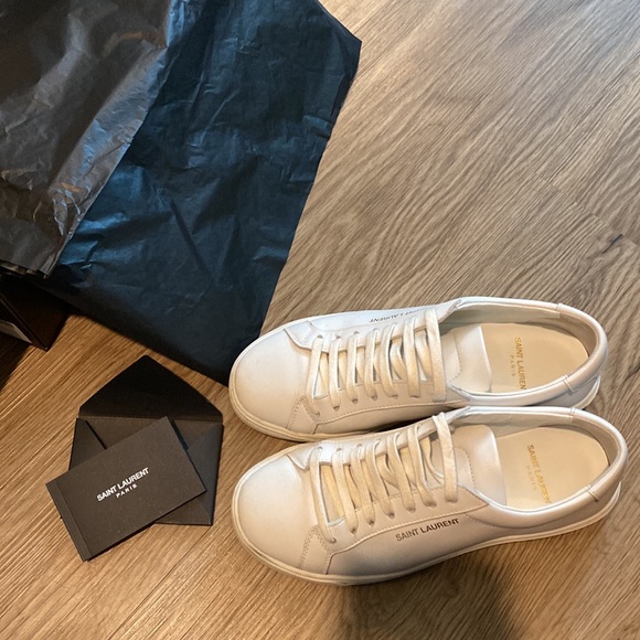 SAINT LAURENT Andy Leather Sneakers in White | Women's 35.5 / 5.5 - Picture 14 of 14